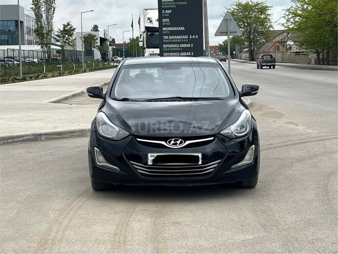 Hyundai Elantra 2014, 270,000 km - 1.8 л - Xudat