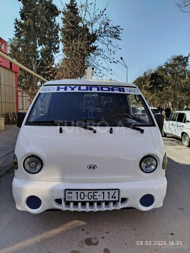 Hyundai H 100 1998, 400,000 km - 2.5 l - Şirvan