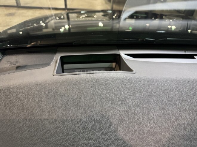 Toyota Camry-16