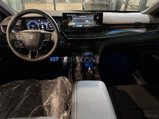 Toyota Camry-9