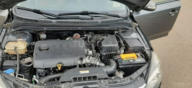 Kia Ceed 2009, 264,000 km - 1.6 л - Lənkəran