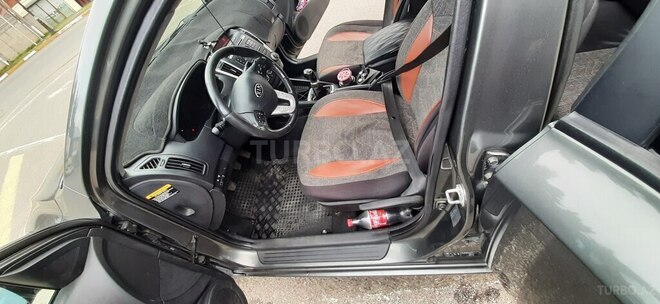 Kia Ceed 2009, 264,000 km - 1.6 л - Lənkəran