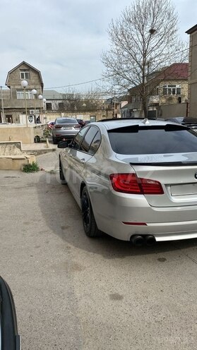 BMW 528 2011, 240,000 km - 2.0 l - Bakı