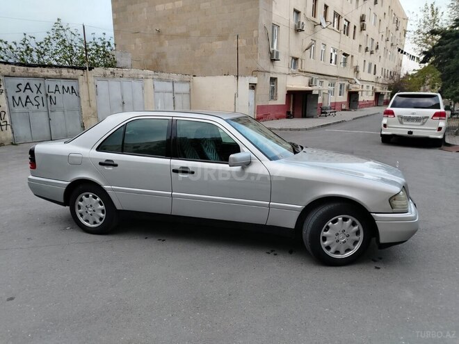 Mercedes C 230 1997, 371,248 km - 2.3 l - Bakı