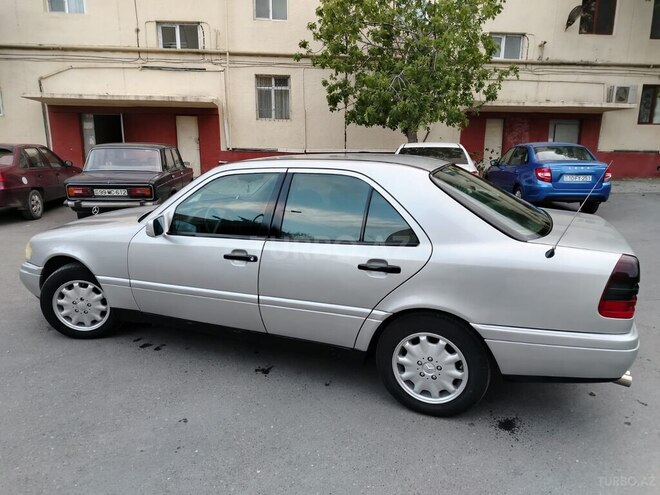 Mercedes C 230 1997, 371,248 km - 2.3 l - Bakı