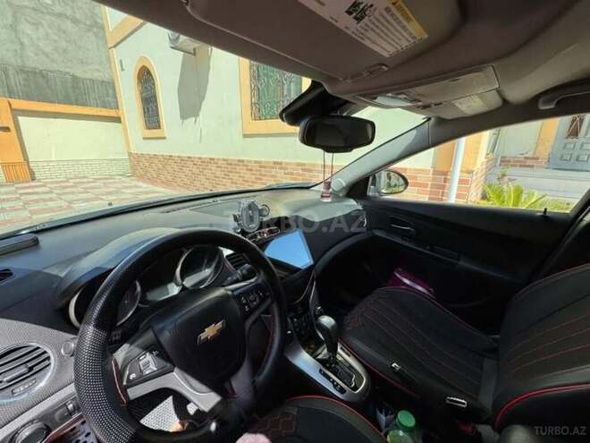 Chevrolet Cruze 2015, 255,000 km - 1.4 l - Şabran