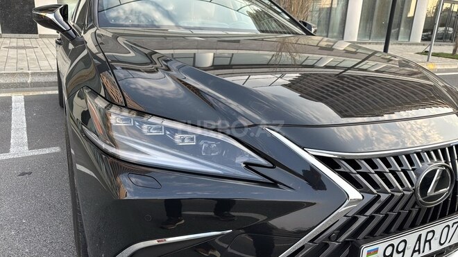 Lexus ES 300h 2023, 40,000 km - 2.5 л - Bakı