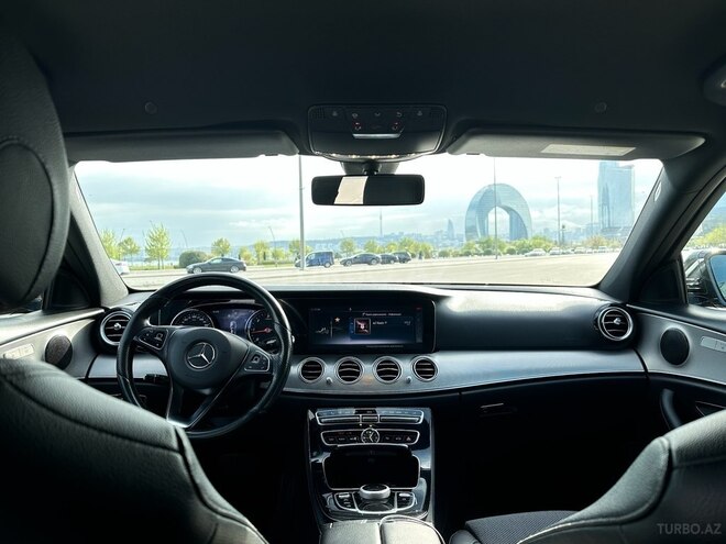 Mercedes E 200 d 2017, 167,000 km - 2.0 l - Bakı