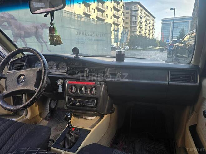 Mercedes 190 1988, 242,968 km - 2.0 л - Ağsu