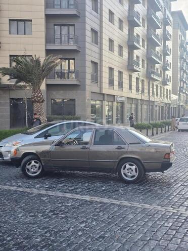 Mercedes 190 1988, 242,968 km - 2.0 л - Ağsu