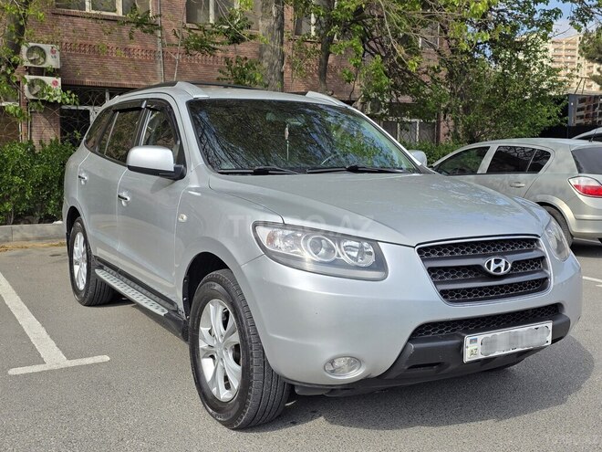 Hyundai Santa Fe-4