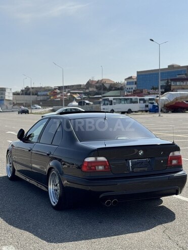 BMW 530 2002, 255,000 km - 3.0 l - Sumqayıt