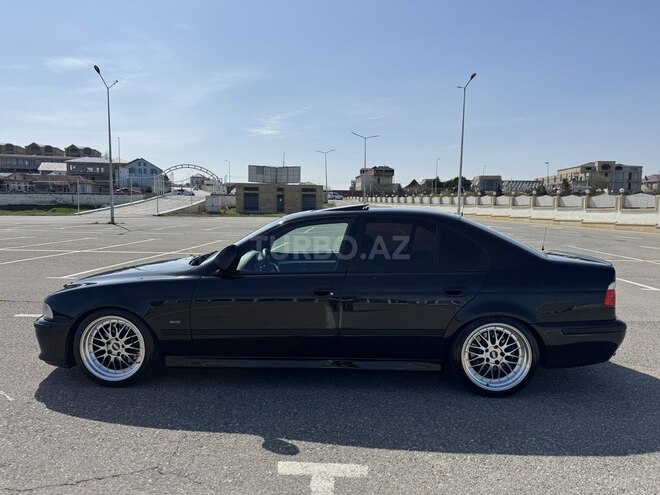 BMW 530 2002, 255,000 km - 3.0 l - Sumqayıt