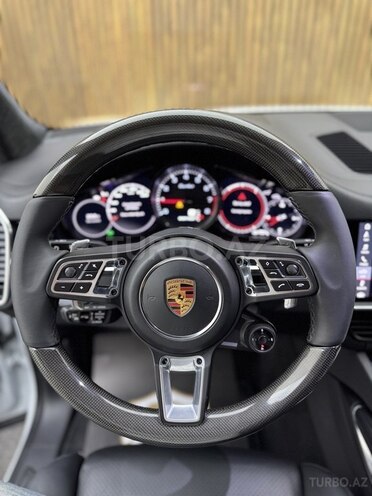 Porsche Cayenne Turbo 2018, 65,000 km - 4.0 l - Bakı