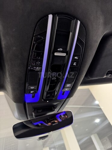 Porsche Cayenne Turbo 2018, 65,000 km - 4.0 l - Bakı