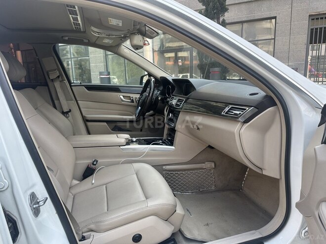 Mercedes E 350 2014, 121,000 km - 3.5 l - Bakı