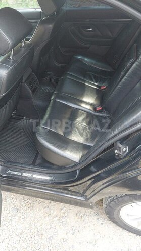 BMW 520 2001, 420,000 km - 2.2 l - Bakı