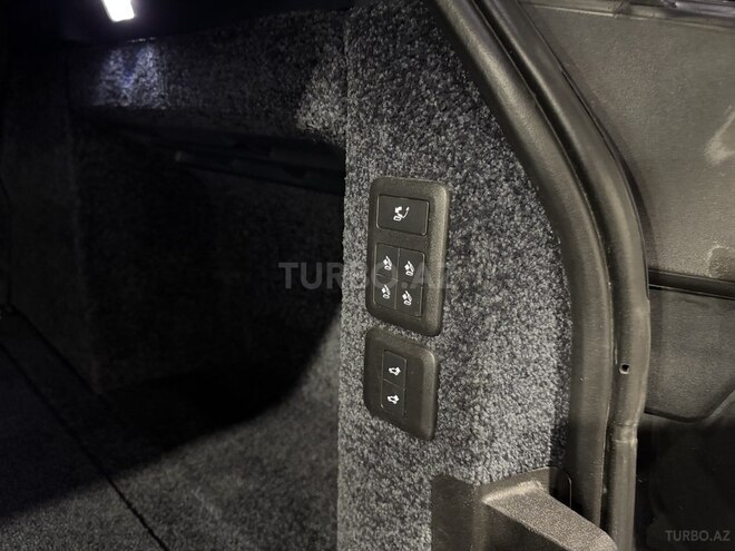 Land Rover Range Rover 2018, 87,000 km - 5.0 л - Bakı