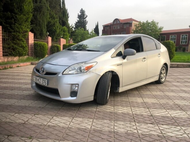 Toyota Prius 2011, 123,456 km - 1.8 l - Cəlilabad