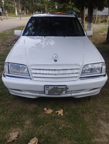 Mercedes C 230 1999, 259,000 km - 2.3 l - İsmayıllı
