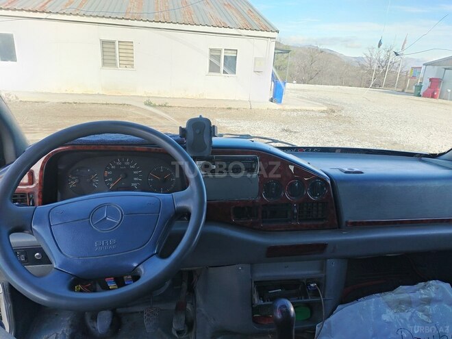 Mercedes Sprinter 209 1997, 633,177 km - 2.5 l - Gəncə