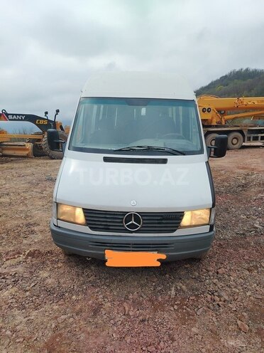 Mercedes Sprinter 209 1997, 633,177 km - 2.5 l - Gəncə