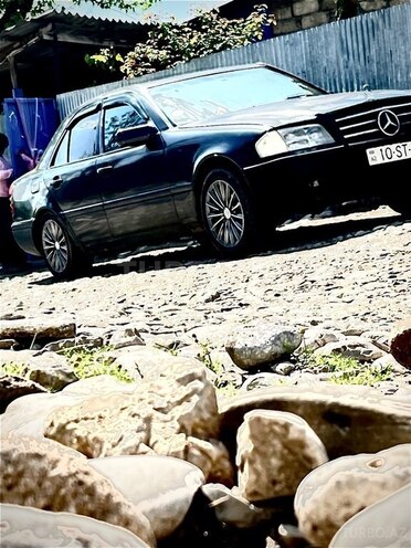 Mercedes C 200 1995, 593,815 km - 2.0 l - Bakı