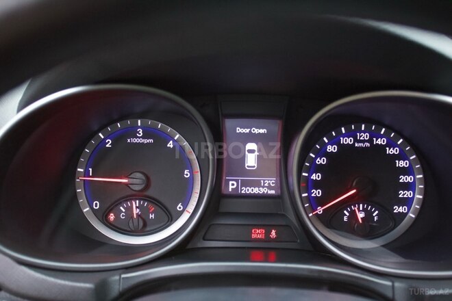 Hyundai Santa Fe 2015, 200,839 km - 2.0 л - Bakı