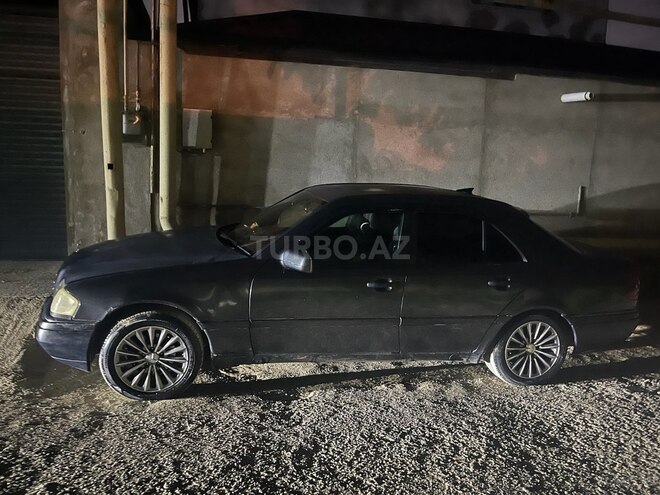 Mercedes C 200 1995, 593,815 km - 2.0 l - Bakı