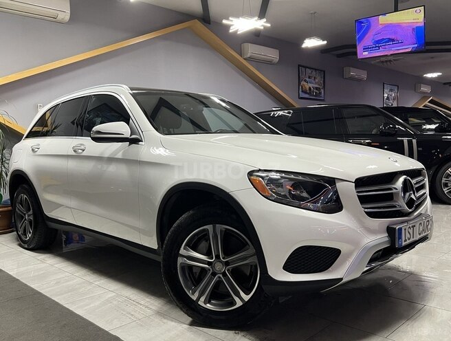 Mercedes GLC 300 4MATIC-4
