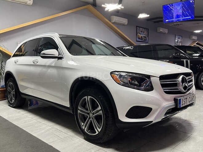 Mercedes GLC 300 4MATIC-2
