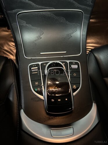 Mercedes GLC 300 4MATIC-17