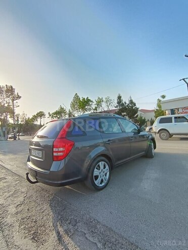 Kia Ceed 2008, 320,000 km - 1.6 л - Saatlı