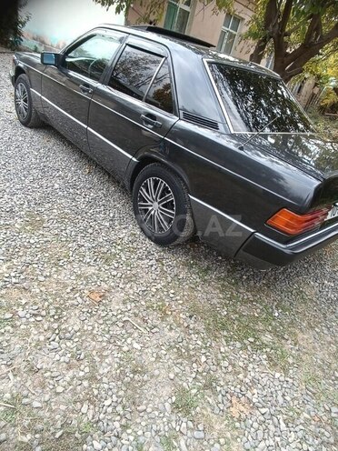 Mercedes 190 1992, 200,000 km - 2.0 l - Ağdam