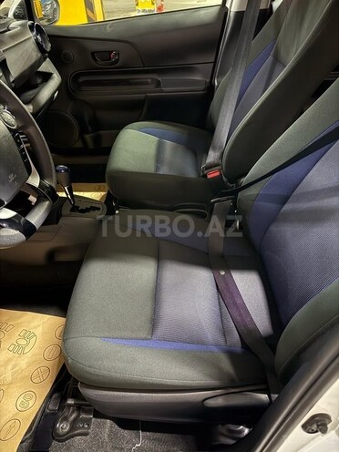 Toyota Aqua 2019, 52,820 km - 1.5 l - Gəncə