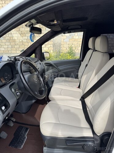 Mercedes Vito 111 2009, 325,000 km - 2.2 л - Bakı