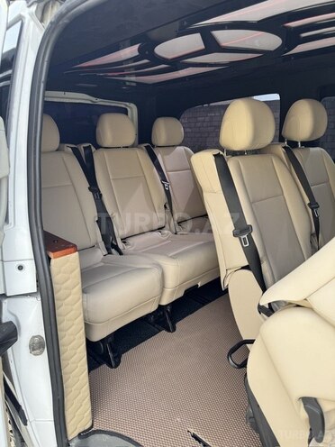 Mercedes Vito 111 2009, 325,000 km - 2.2 л - Bakı