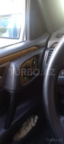 Mercedes E 320 1995, 389,000 km - 3.2 l - Bakı