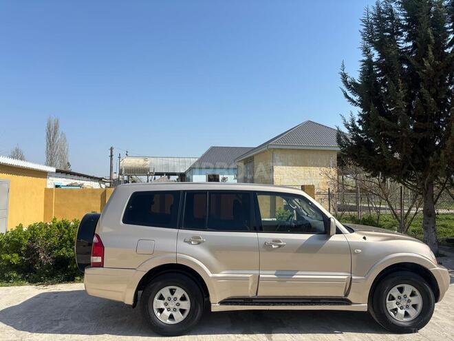 Mitsubishi Pajero 2004, 470,000 km - 2.8 l - Şirvan