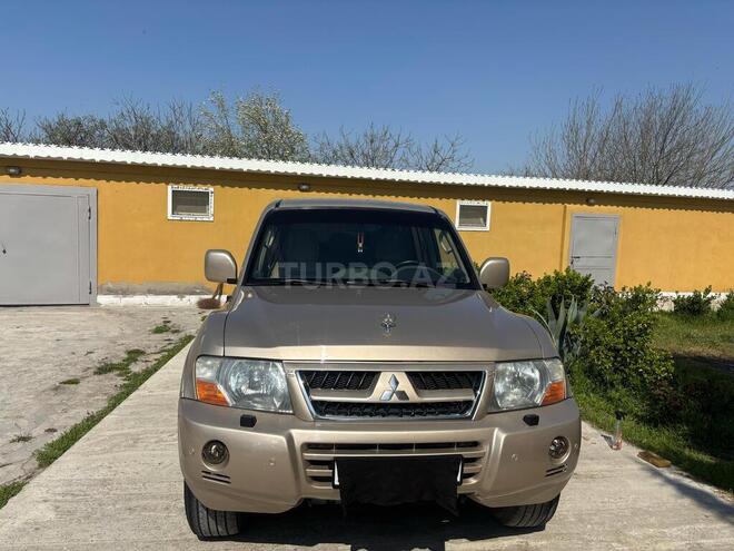 Mitsubishi Pajero 2004, 470,000 km - 2.8 l - Şirvan