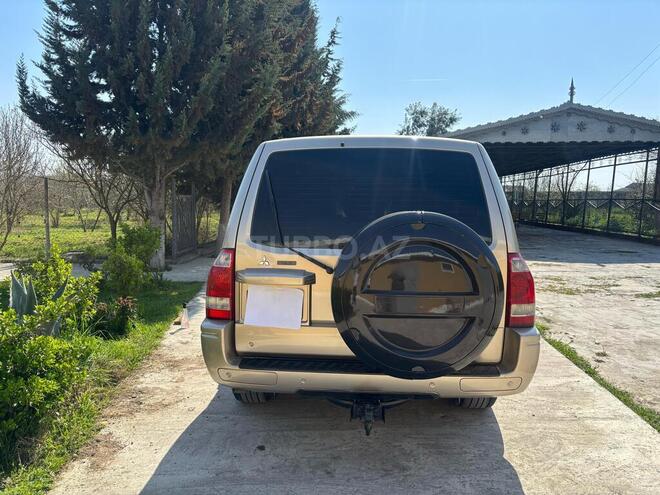 Mitsubishi Pajero 2004, 470,000 km - 2.8 l - Şirvan