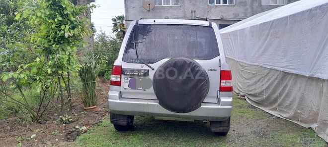 Mitsubishi Pajero io 1999, 300,000 km - 1.8 л - Lənkəran