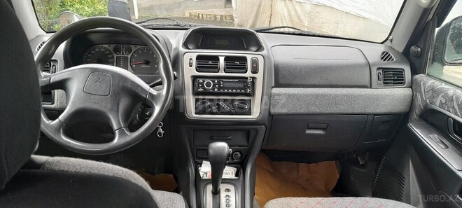 Mitsubishi Pajero io 1999, 300,000 km - 1.8 л - Lənkəran