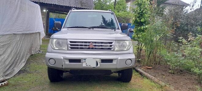 Mitsubishi Pajero io 1999, 300,000 km - 1.8 л - Lənkəran
