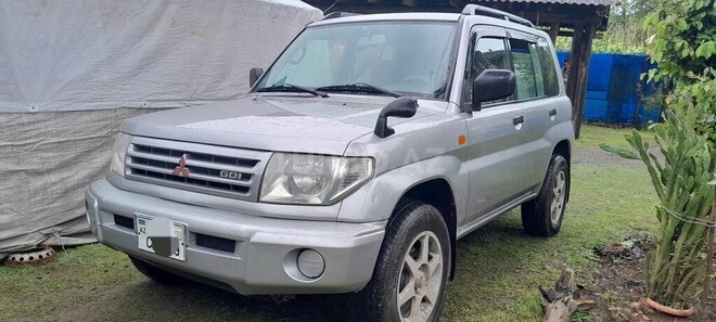 Mitsubishi Pajero io 1999, 300,000 km - 1.8 л - Lənkəran
