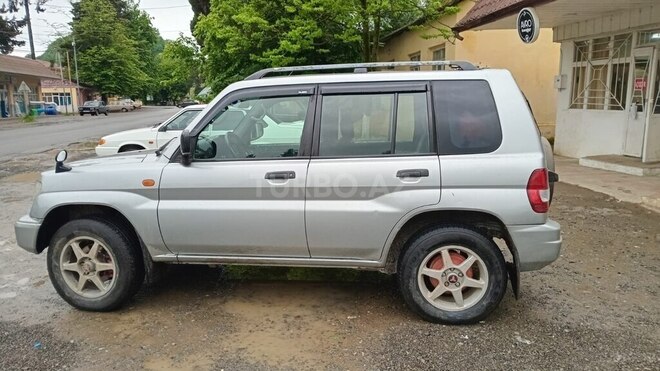Mitsubishi Pajero io 1999, 300,000 km - 1.8 л - Lənkəran