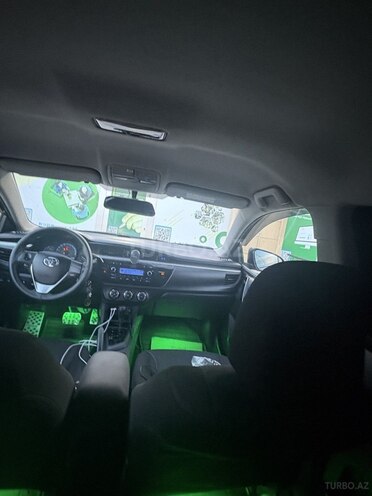 Toyota Corolla 2014, 236,000 km - 1.6 l - Bakı