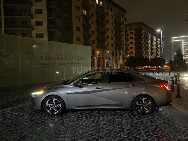 Hyundai Elantra 2023, 32,000 km - 1.6 l - Bakı