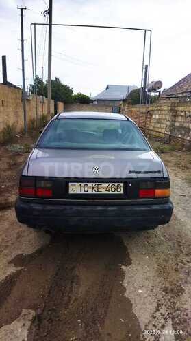 Volkswagen Passat 1993, 230,000 km - 1.8 l - Şəki