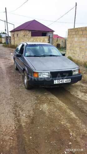 Volkswagen Passat 1993, 230,000 km - 1.8 l - Şəki